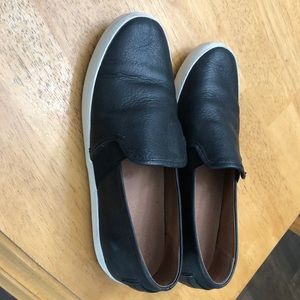Frye Dylan Black Leather Slip-on Shoes 8.5